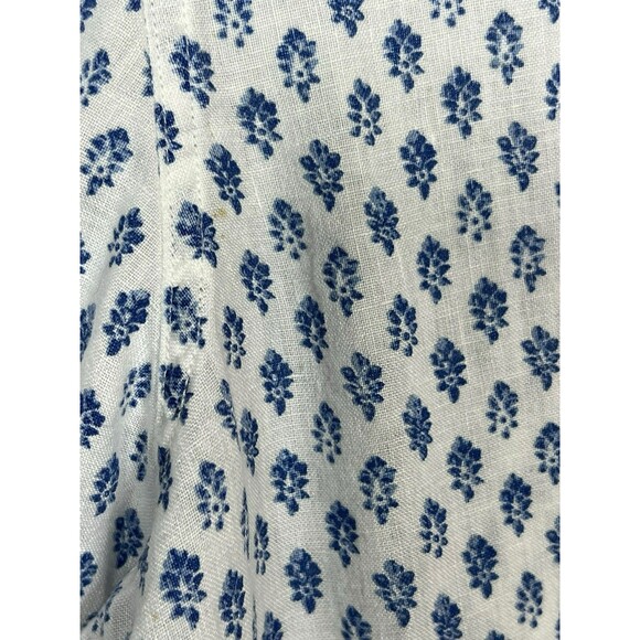 LL Bean Button Up Shirt Womens Medium White Blue Flowers Long Sleeve 100% Linen - Picture 7 of 16